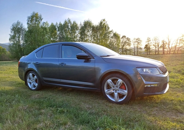 Skoda Octavia cena 60000 przebieg: 145000, rok produkcji 2015 z Góra małe 232